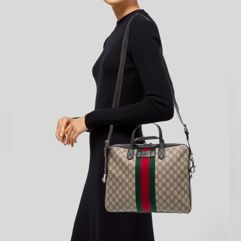 BZ48 💚Gucci GG Supreme Coated canvas web briefcase